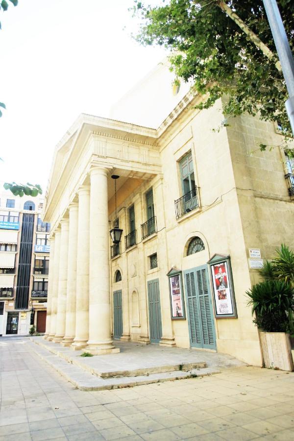 Casaturis Teatro Plaza A104 Apartman Alicante Kültér fotó